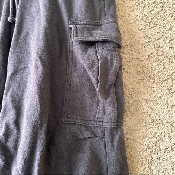 Hollister High Waisted wide straight leg grey Cargo sweatpants - Picture 4 of 8